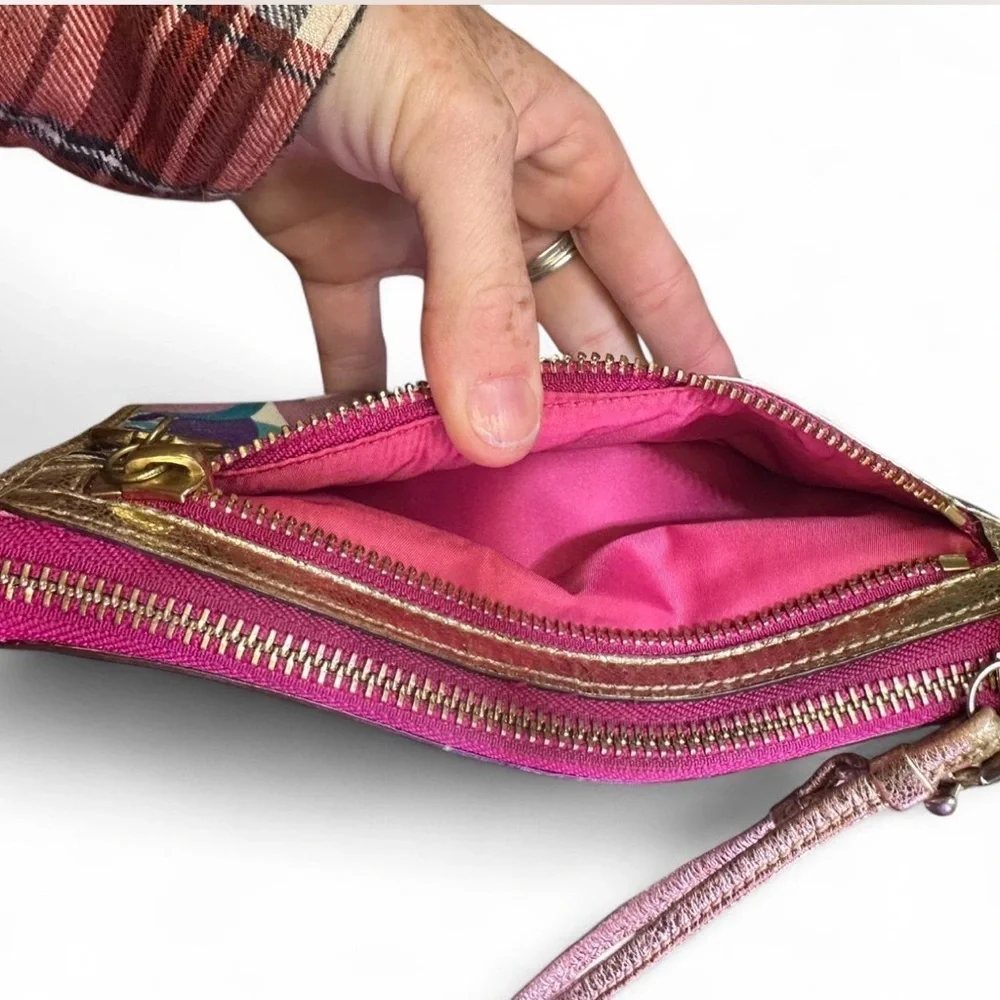 Vintage Coach Poppy Multicolor Wristlet 2009 Y2K Metallic Logo Bag - Picture 5 of 13